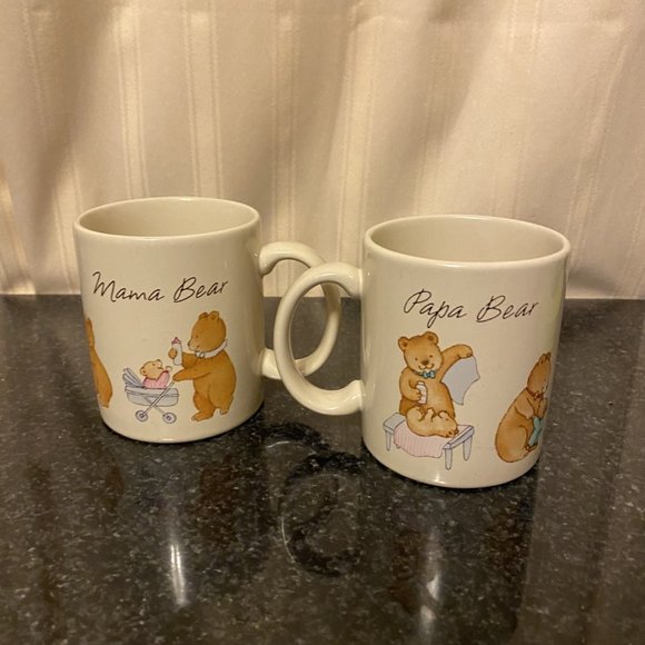 Vintage Hallmark Mama Bear and Papa Bear Mug Set - Picture 2 of 6